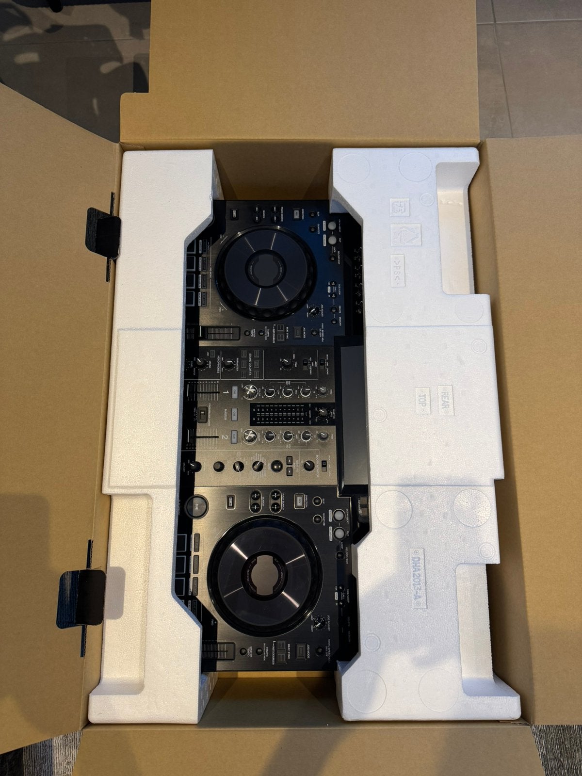 XDJ-RX3 + decksaver te koop, Musique & Instruments, Enlèvement, Neuf