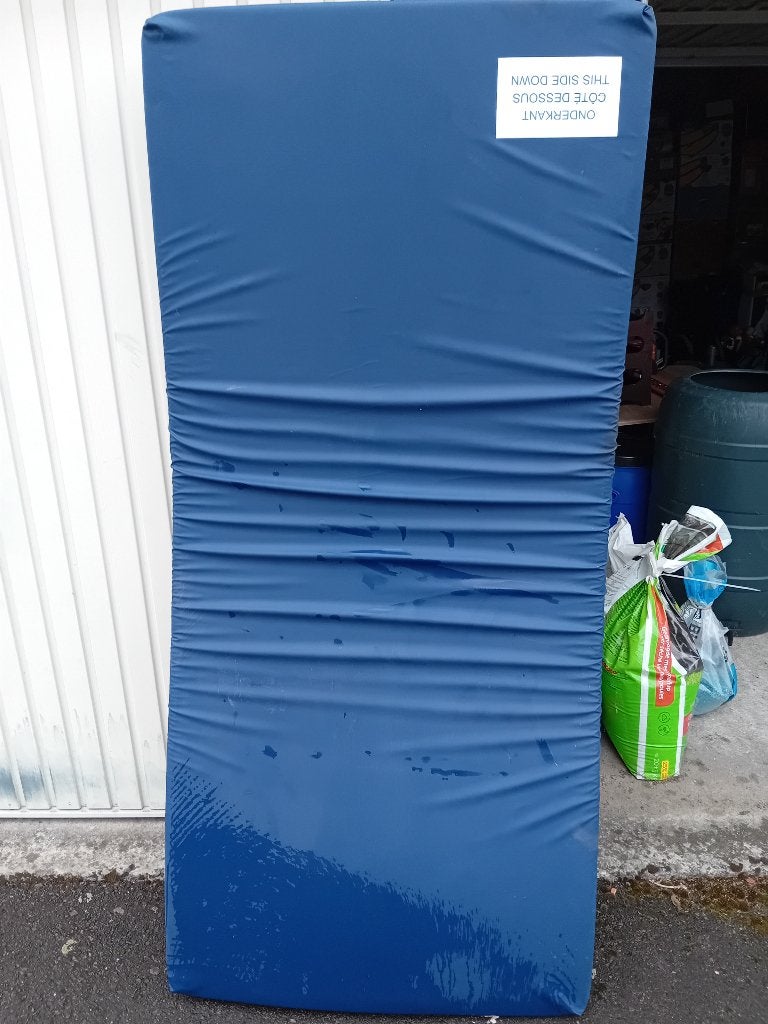 Ziekenhuis matras, Huis en Inrichting, Ophalen, Matras
