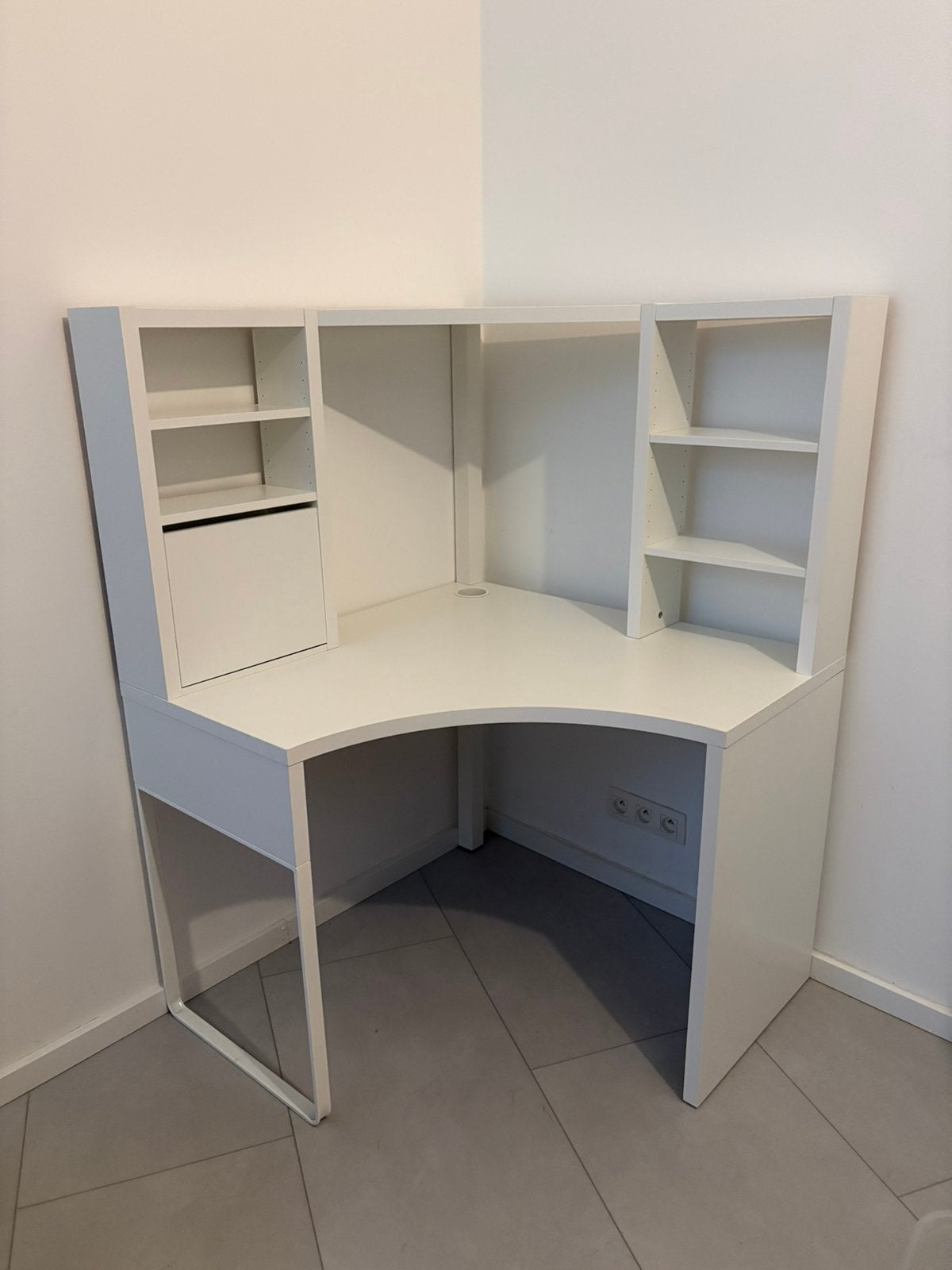 Ikea hoekbureau Micke, Huis en Inrichting, Bureaus, Ophalen, Gebruikt, Hoekbureau, IKEA
