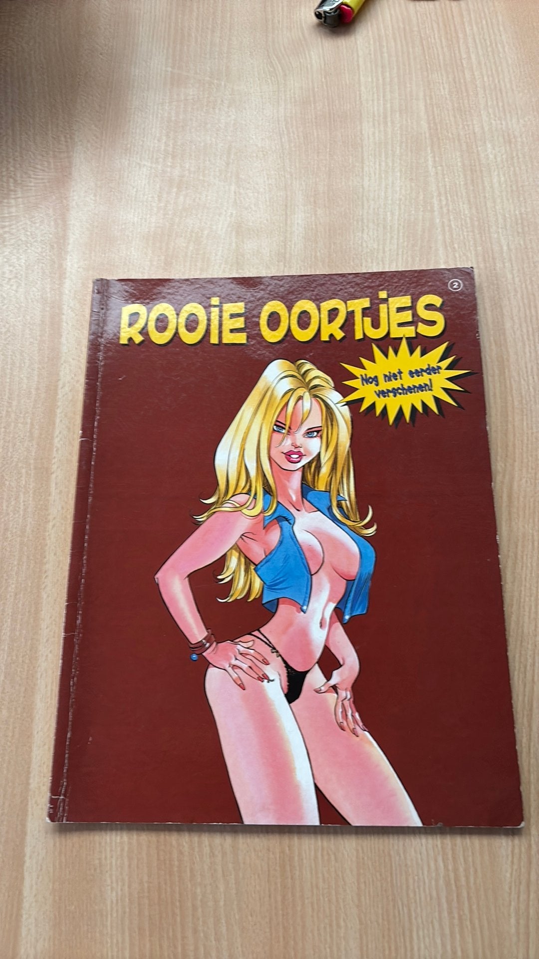 Strip. Rooie oortjes.  Deel 2.  (Speciale uitgave), Une BD, Envoi, Comme neuf