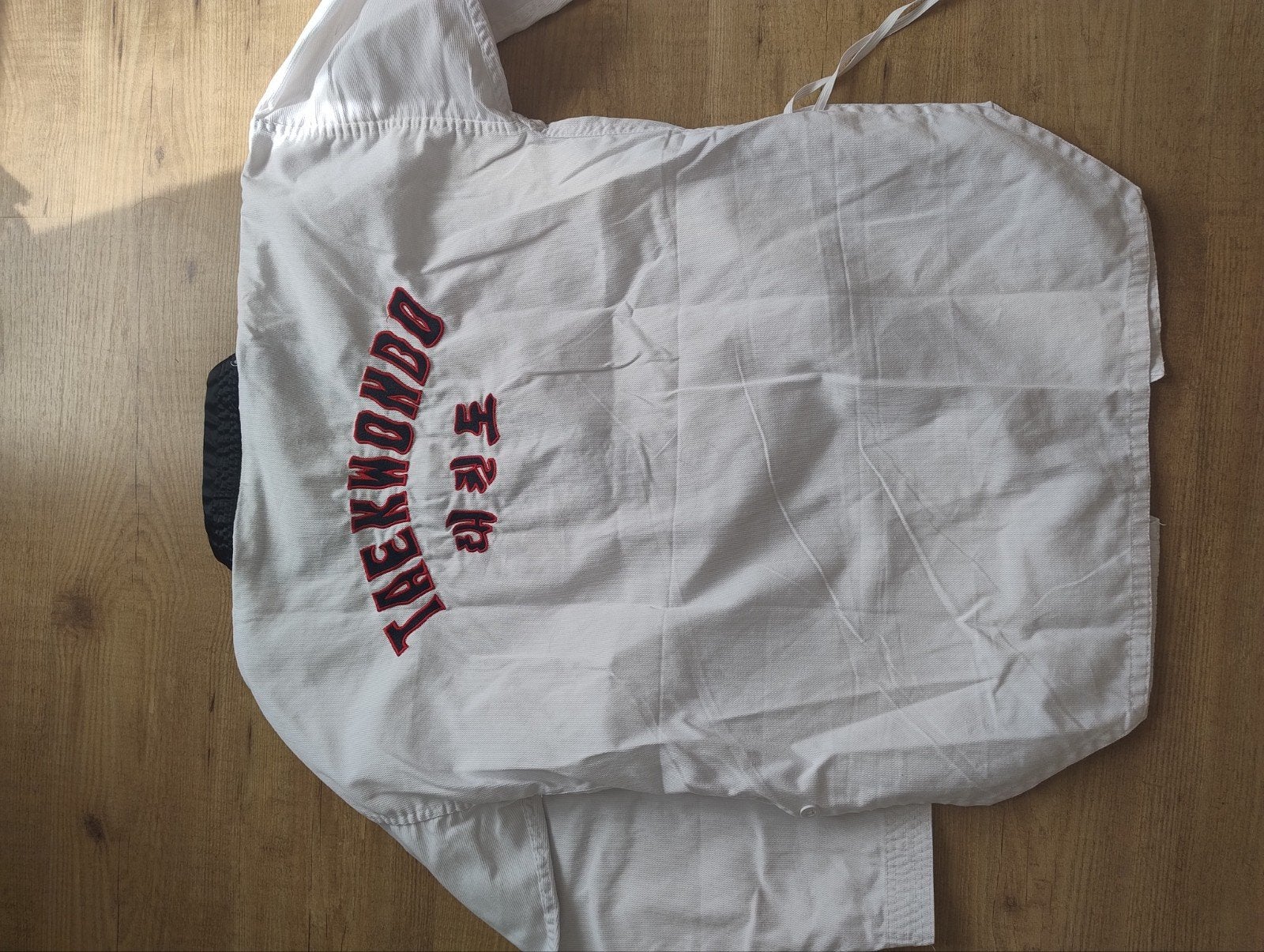 Takwando pak M 170, Sport en Fitness, Vechtsporten en Zelfverdediging, Taekwondo, Vechtsportpak, Zo goed als nieuw, Maat M