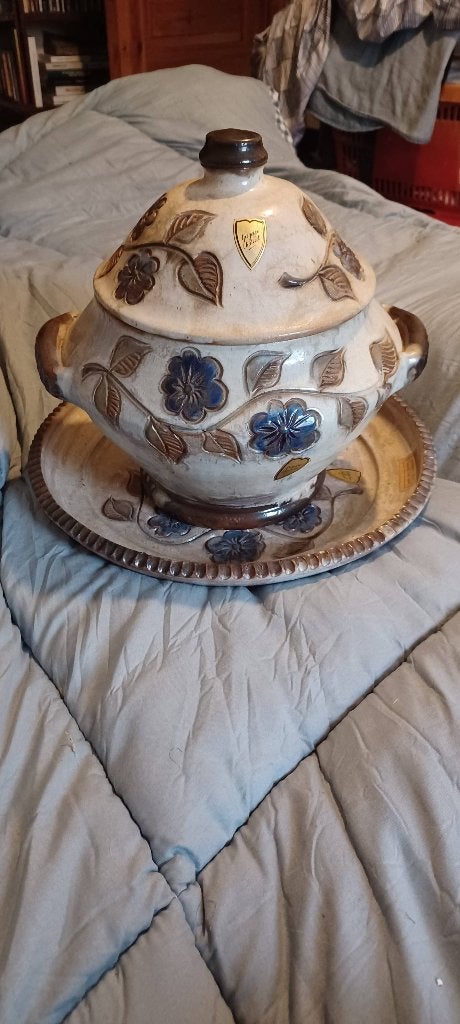 Soupière et assiette vintage Grégoire Châtelet, Antiquités & Art, Antiquités | Céramique & Poterie, Enlèvement