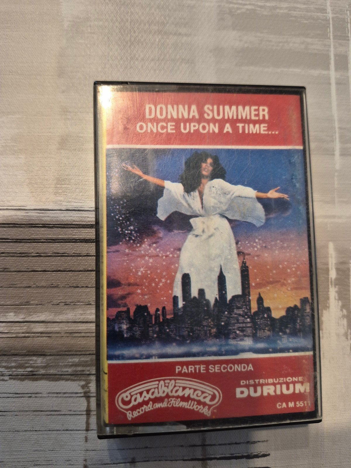 Cassette Donna Summer ; Il était une fois..., Enlèvement ou Envoi