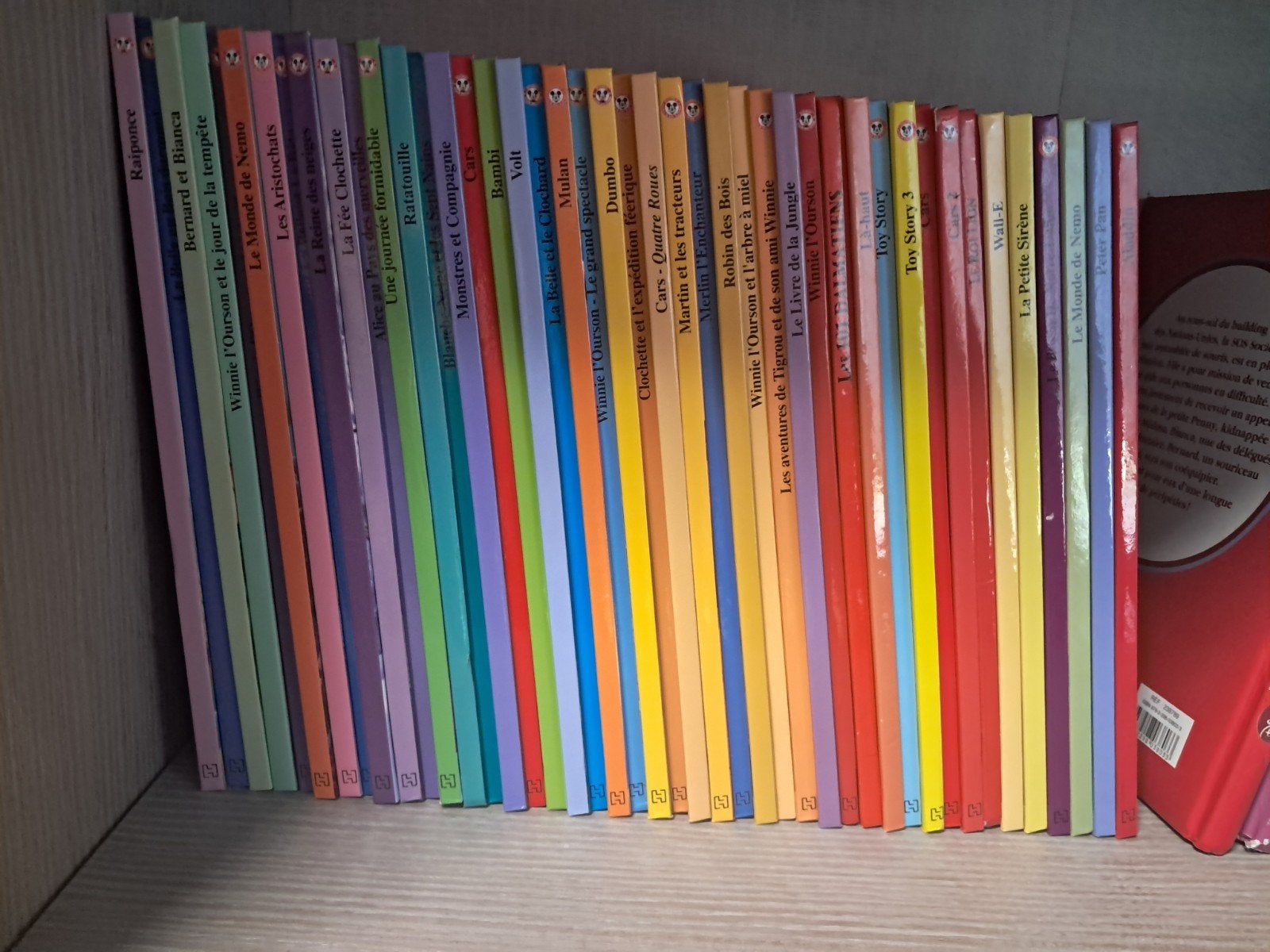 Livre Disney  club du livre, Enlèvement