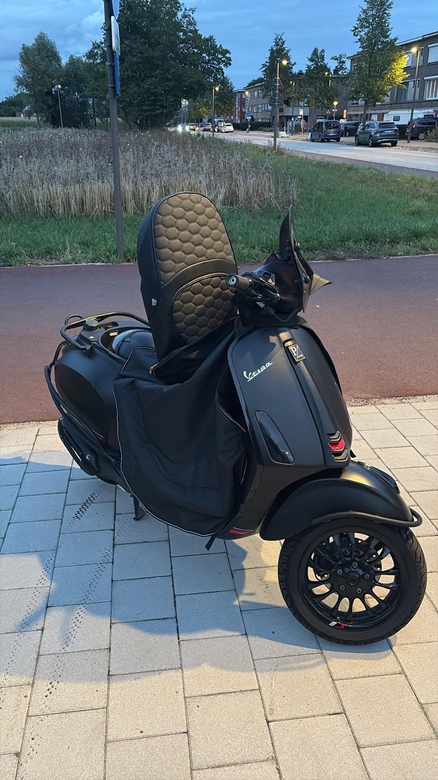 vespa sprint 50cc, Fietsen en Brommers, Ophalen