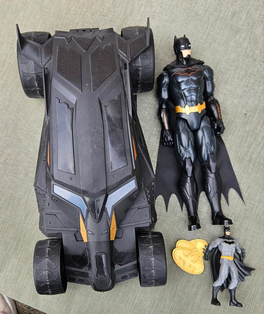 Batmobile et Batman, Enlèvement