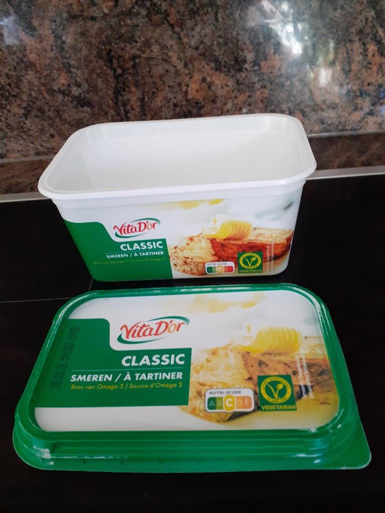 lege margarinevlootjes, Ophalen of Verzenden, Gebruikt, Overige materialen, Pot, Bus of Blik