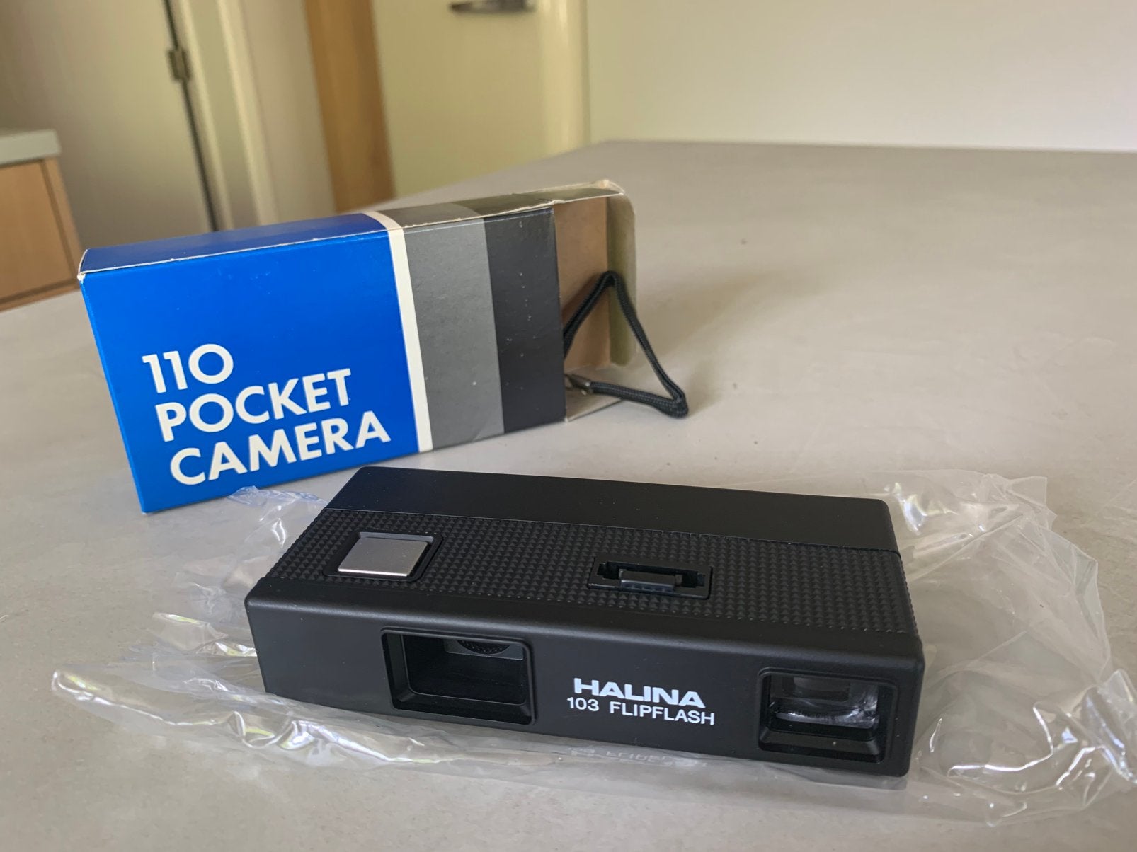 Vintage Halina 103 Flipflash 110 Pocket Camera – nieuw, Ophalen of Verzenden, Zo goed als nieuw