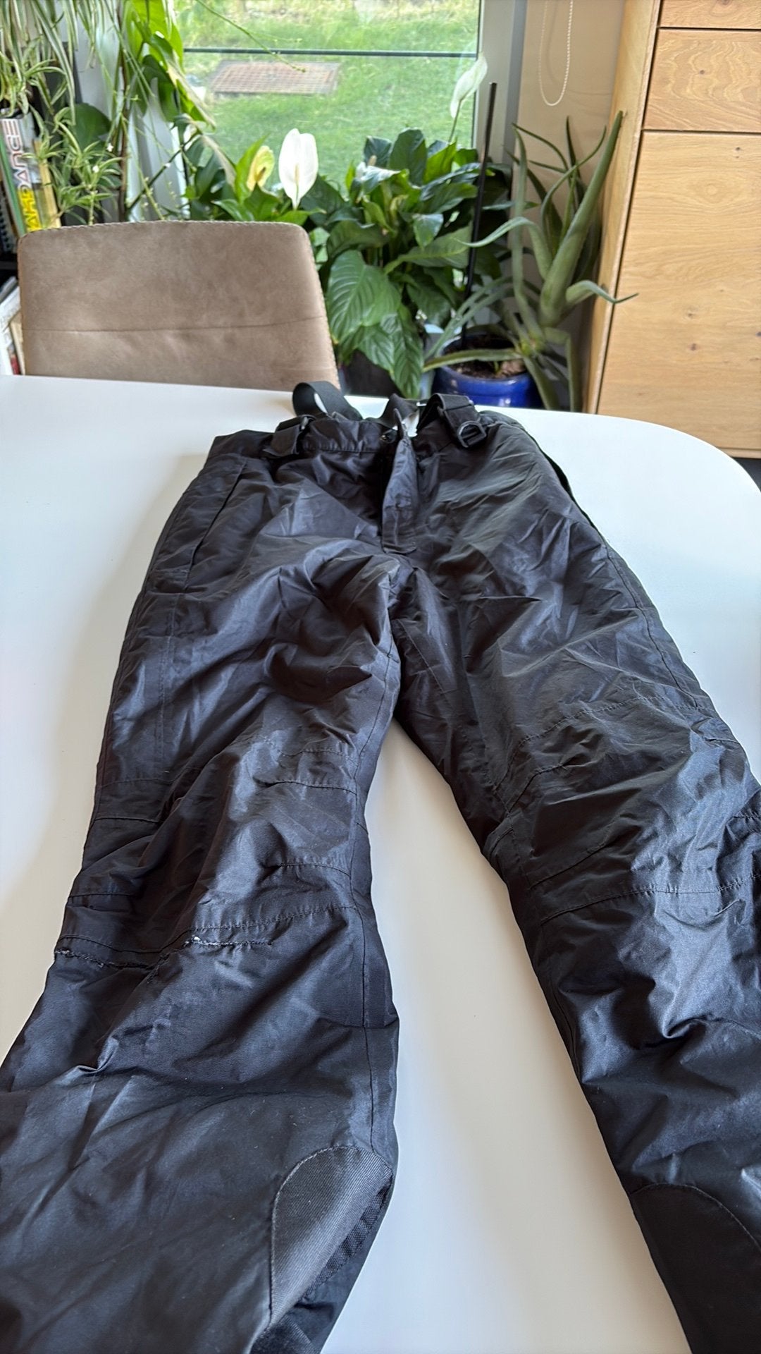 Pantalon de ski, Enlèvement, Porté, Pantalon