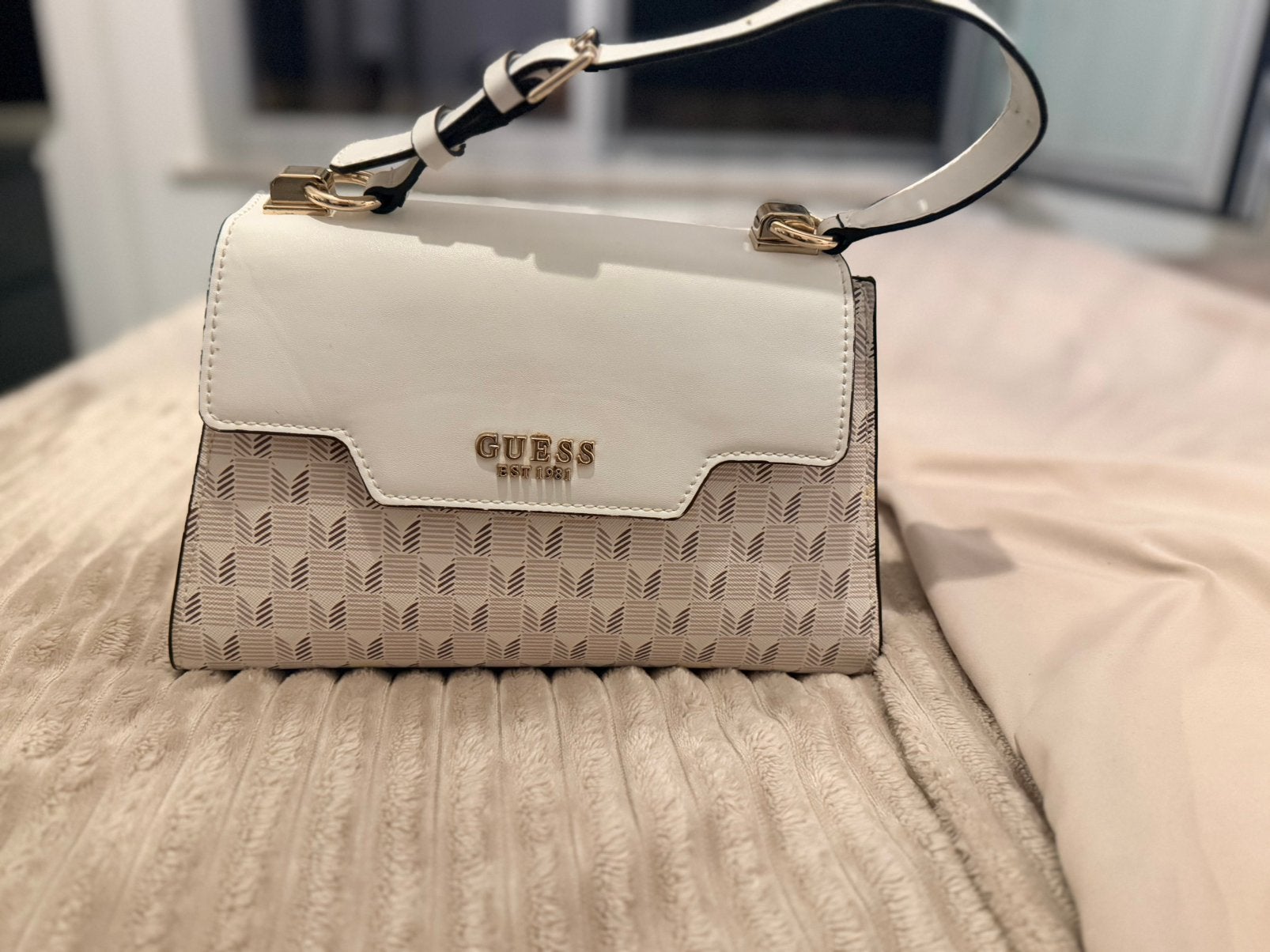 originele Guess-portemonnee, Bijoux, Sacs & Beauté, Enlèvement ou Envoi, Comme neuf, Blanc, Sac de soirée