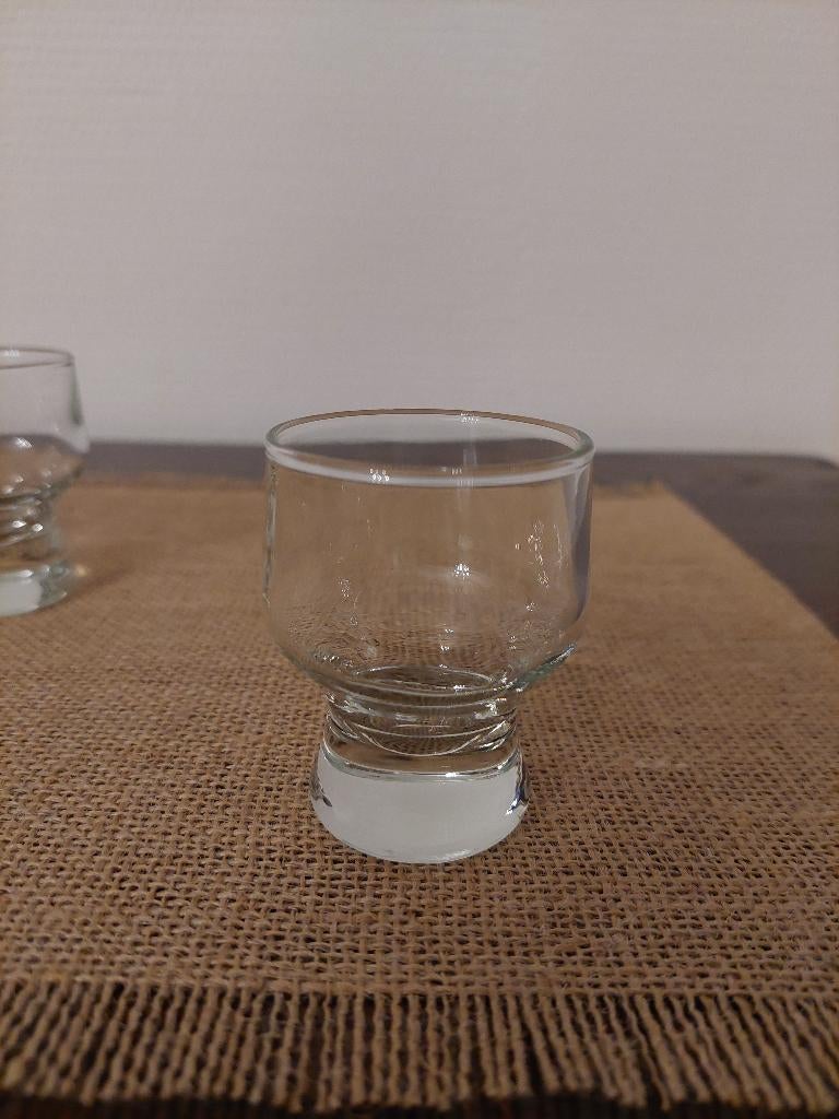 Verres à gin sur pied — 5 pièces, Collections, Verres & Petits Verres, Enlèvement ou Envoi, Neuf, Verres et Verres à shot