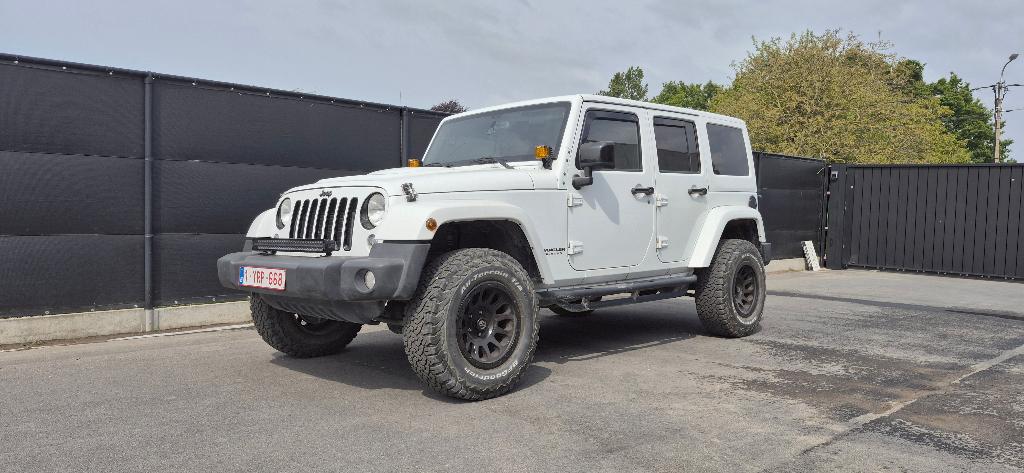 Jeep Wrangler 2.8 CRD Black Edition, Auto's, Jeep, Automaat, Euro 5, Zwart, Wit