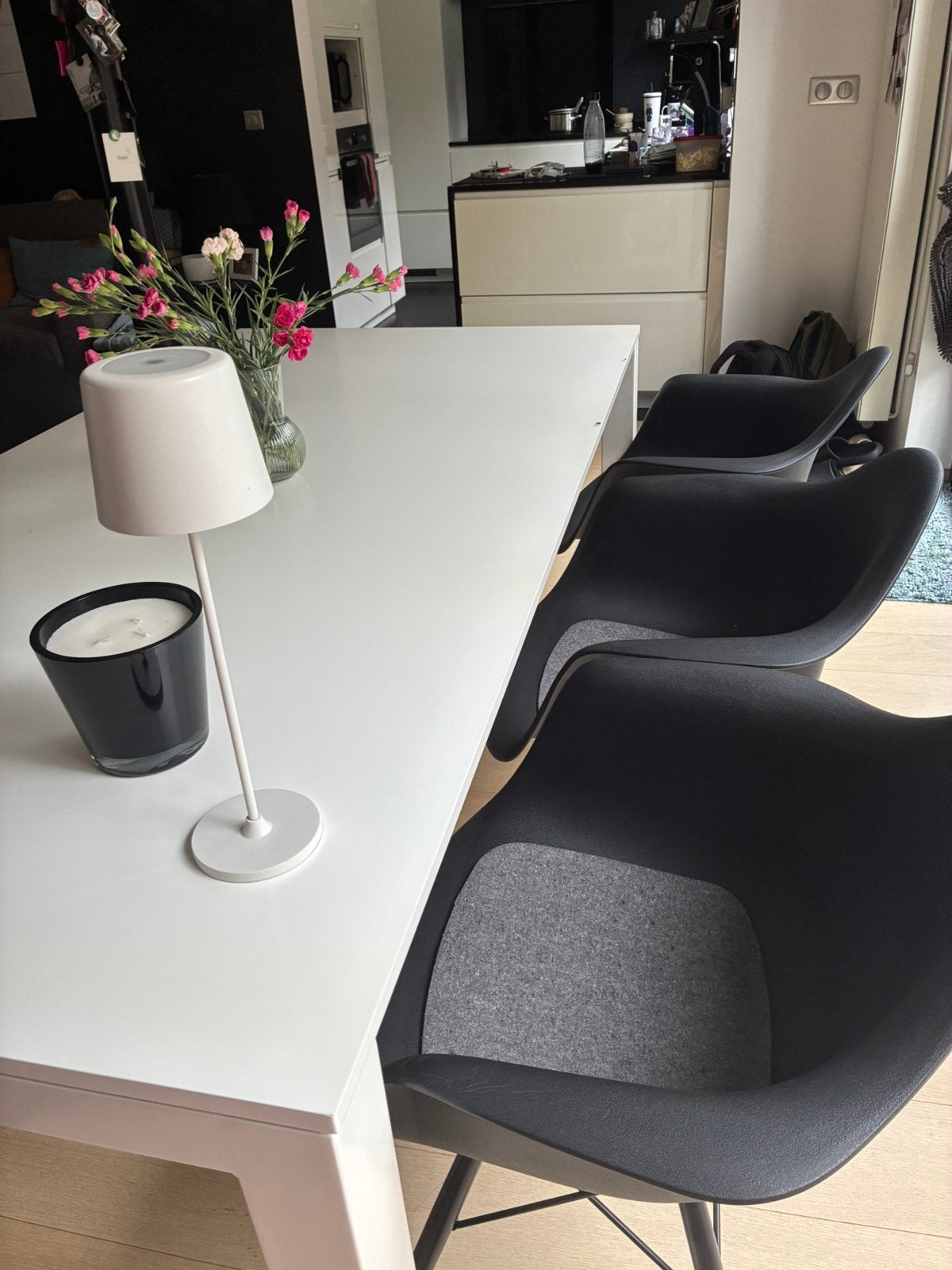 Witte tafel te koop, Huis en Inrichting, Tafels | Eettafels, Ophalen, Gebruikt, 200 cm of meer, 50 tot 100 cm