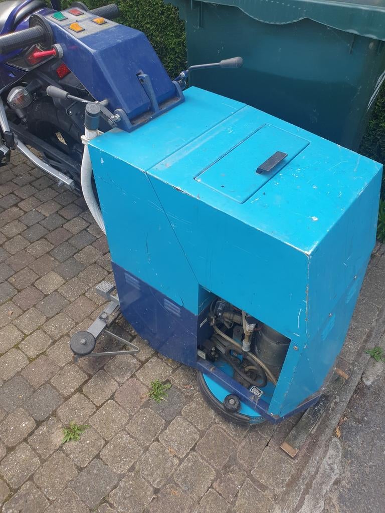 Kuismachine (poetsmachine), Doe-het-zelf en Bouw, Ophalen