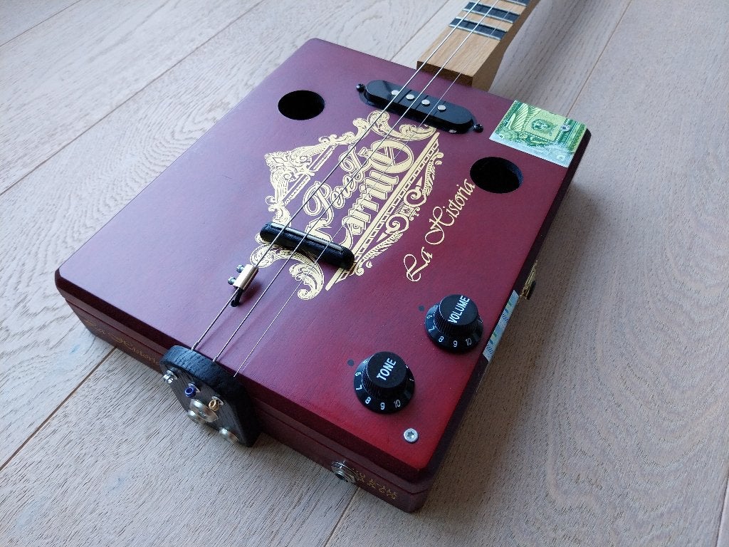 Clinton Cigar Box Guitar - Cigarbox - Sigaarkist gitaar, Ophalen of Verzenden, Zo goed als nieuw