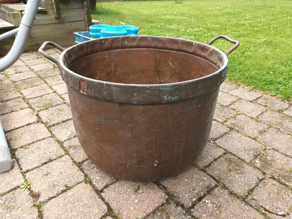 Koperen ketel, Ophalen