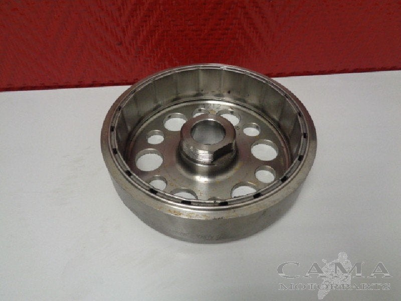 VLIEGWIEL Kawasaki GTR 1400 2008-2009 (GTR1400 ZG1400A-B), Motoren, Dhr. S. di Majo, Gebruikt, Info@cama-motorparts.nl, P.J. Troelstraweg 8 8
3144 CX  MAASSLUIS, NL
