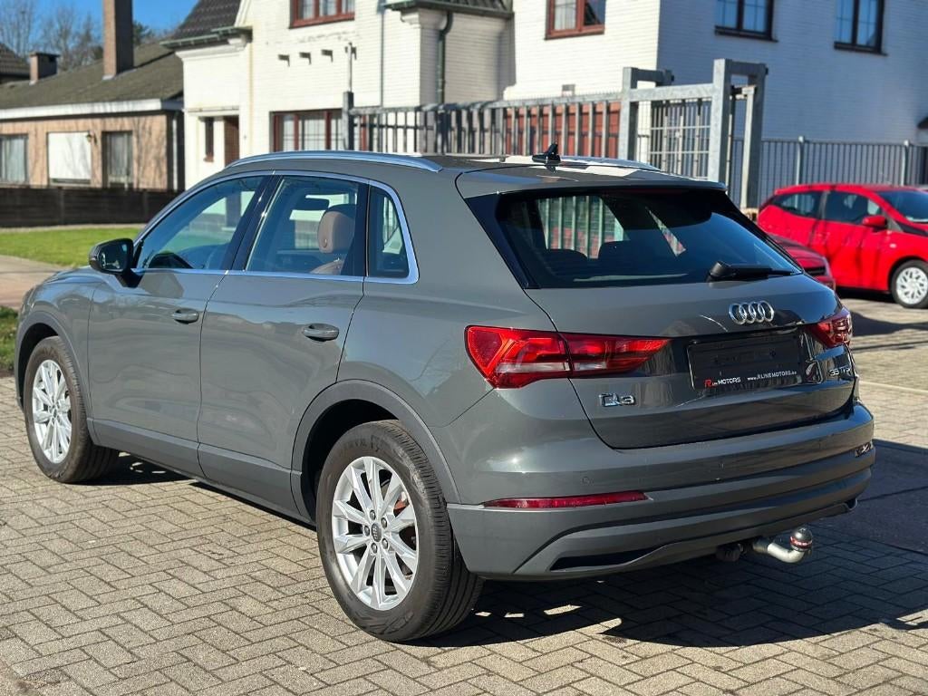 Audi Q3 35 TFSI S Tronic - Virtual - Eerste Eigenaar -, Auto's, 4 deurs, 4 cilinders, https://public.car-pass.be/vhr/9b76b238-91db-4939-94f4-065c2e4af4e8