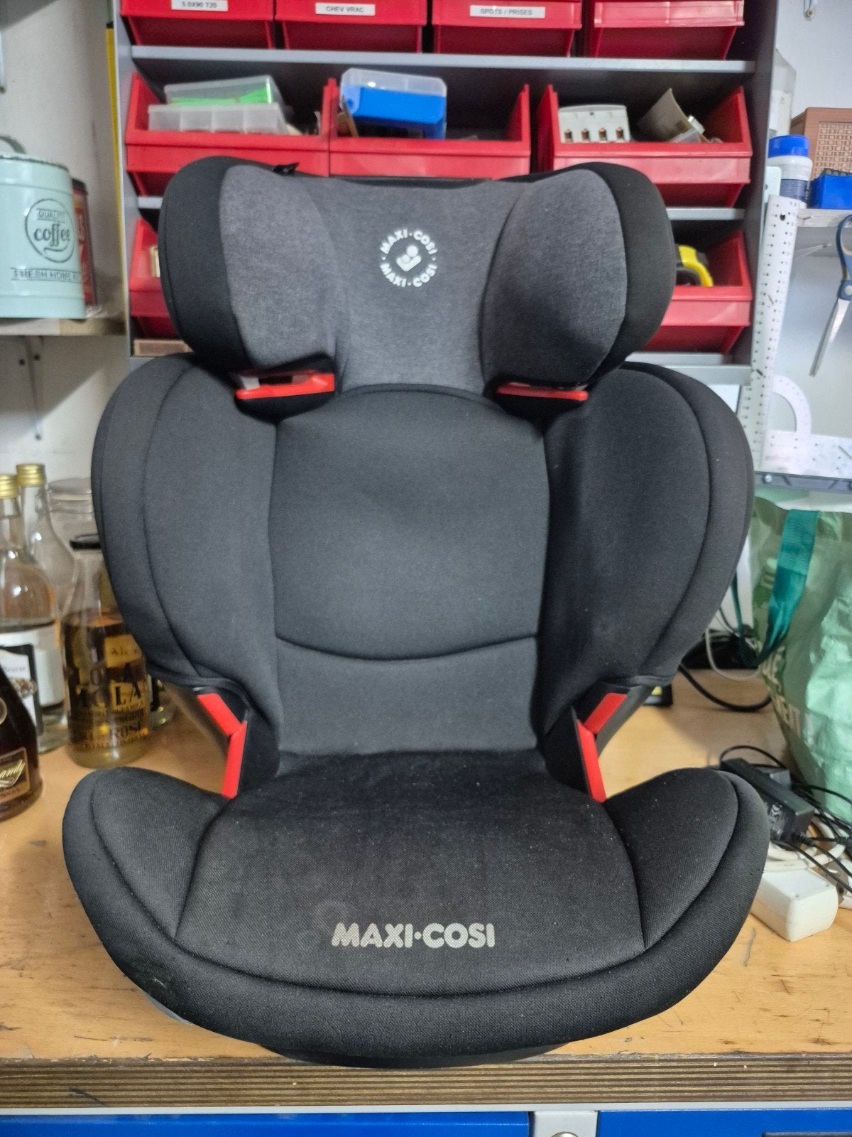 Siege auto isofix maxi cosy  15 a 36 kg, Enfants & Bébés, Isofix