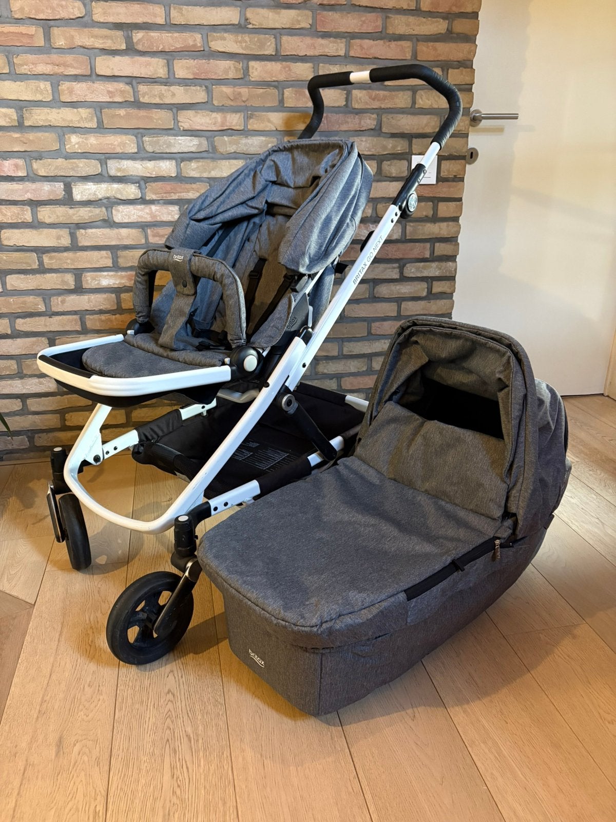 Britax romer go next reissysteem/kinderwagen, Kinderen en Baby's, Ophalen, Zo goed als nieuw, Kinderwagen