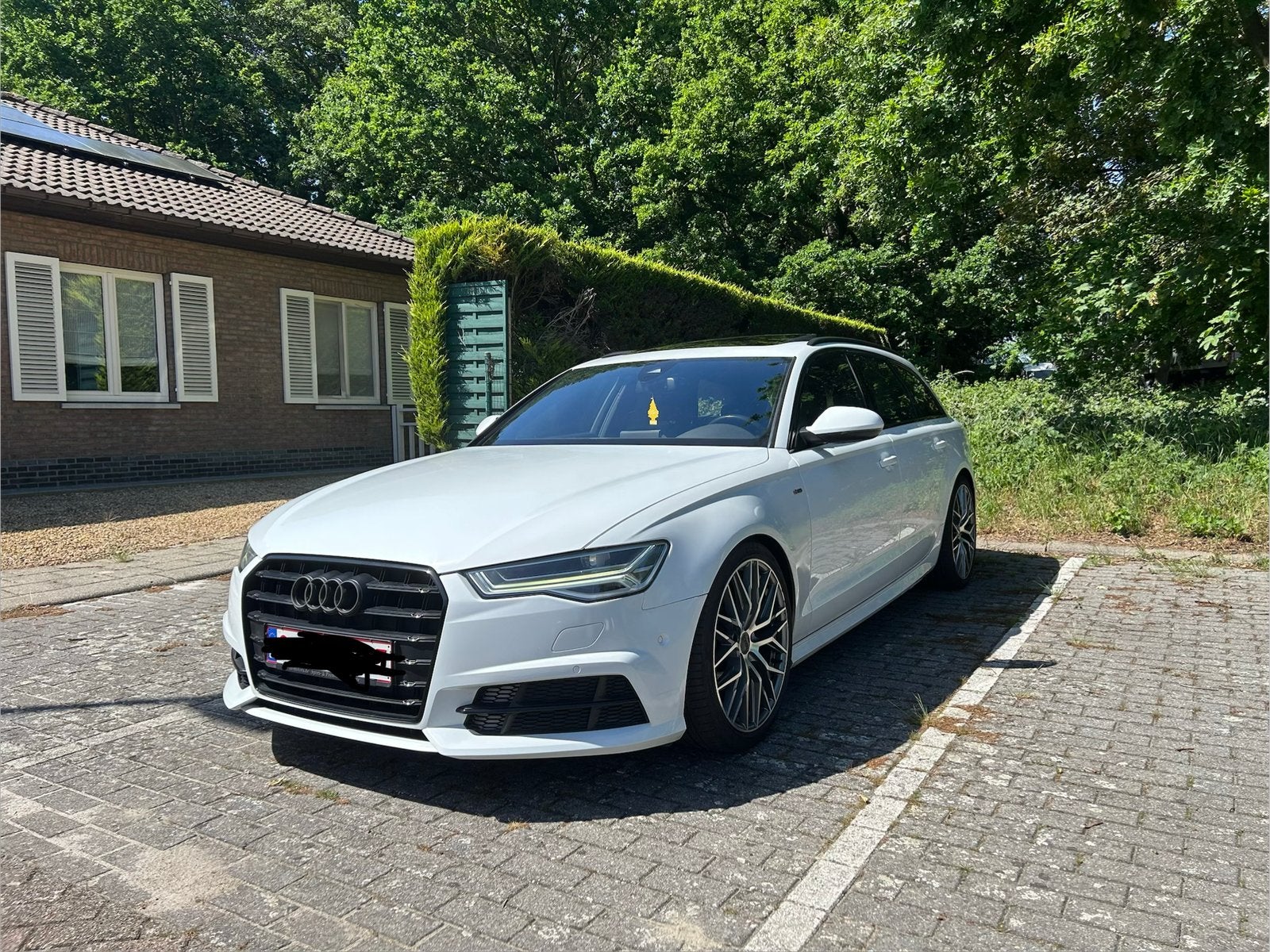 Audi A6 avant 2.0 TDI Ultra S line, Auto's, Audi, Automaat, Euro 6, Wit, 5 deurs