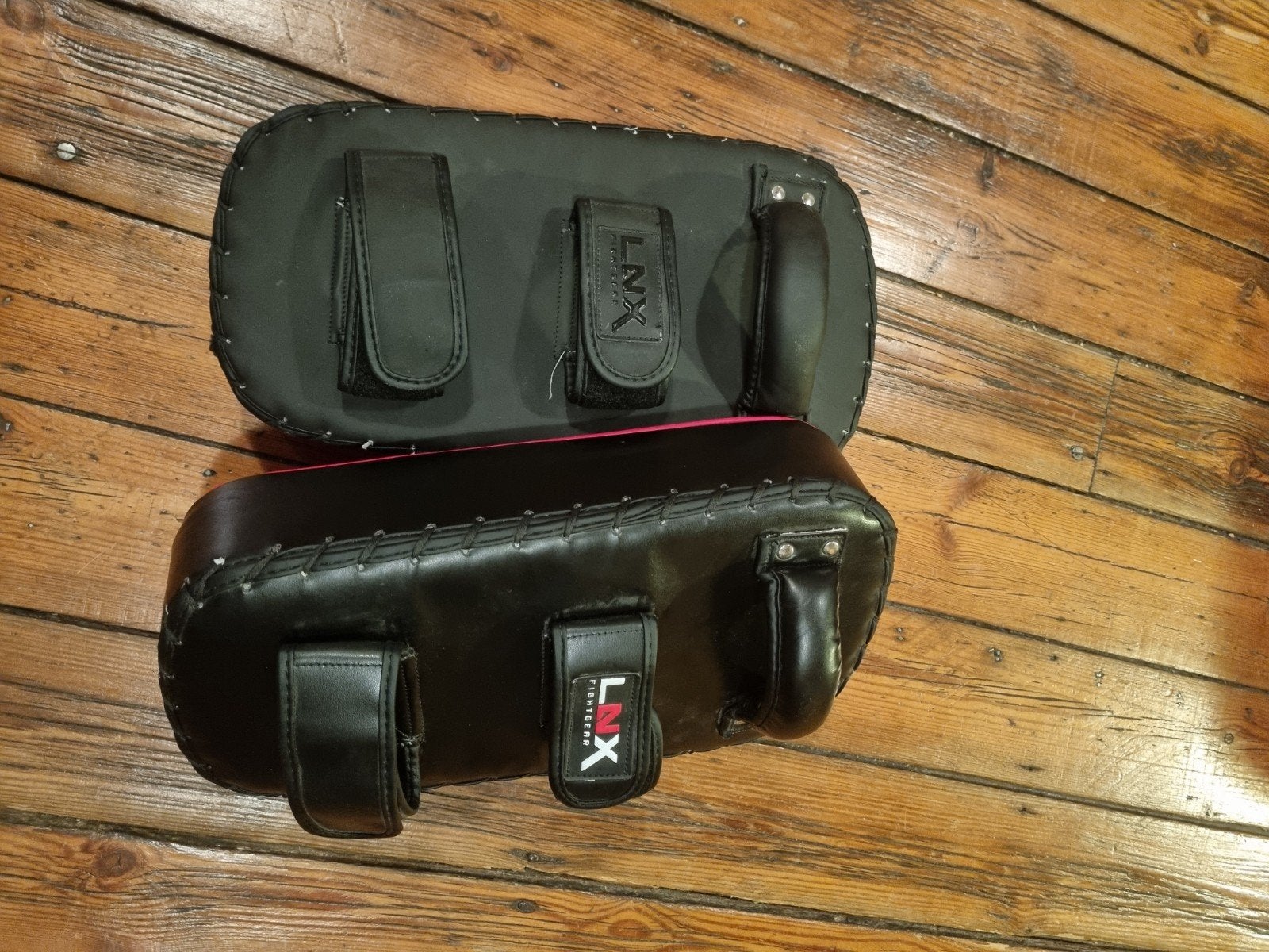 pads Lnx Fightgear, Sports & Fitness, Enlèvement, Comme neuf, Accessoire de boxe