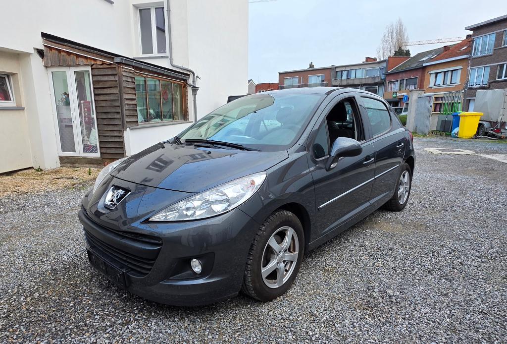 Peugeot 207- 1.4essence / 2010 - 5Portes /, Autos, Argent ou Gris, Achat, Entreprise, Boîte manuelle