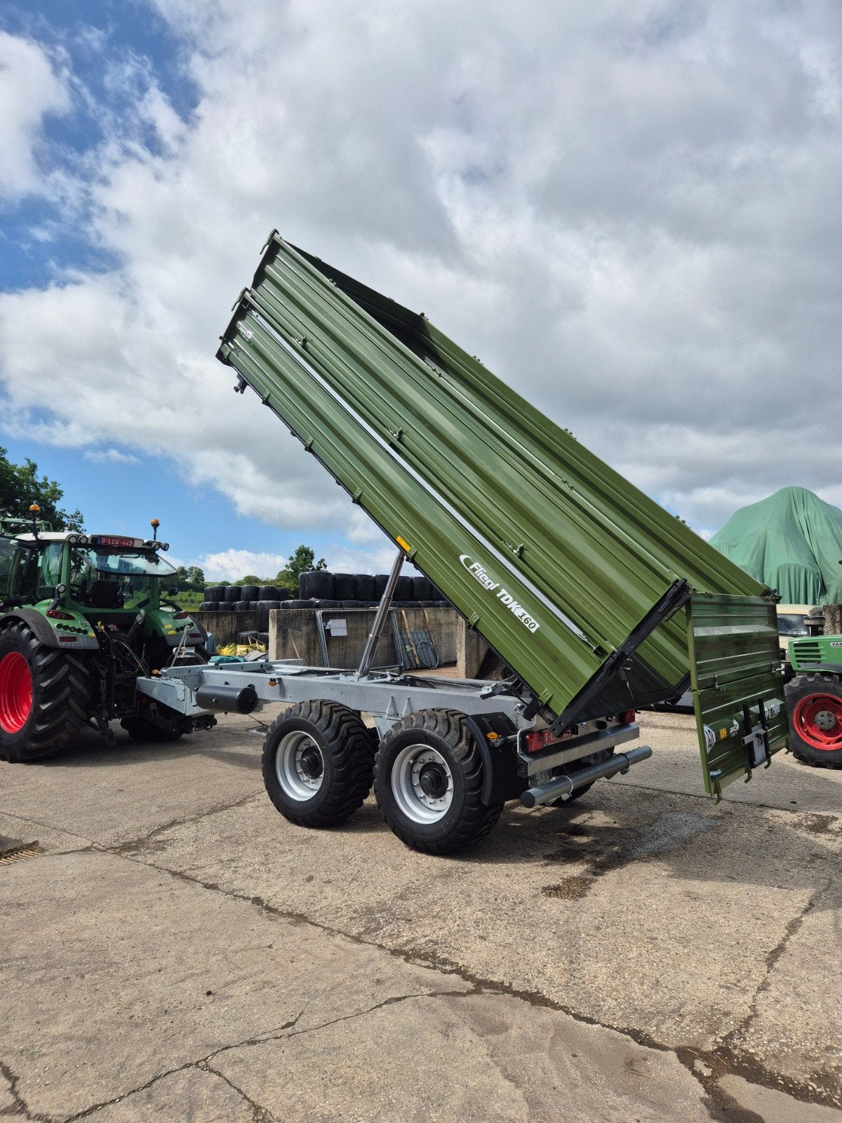Remorque agricole Fliegl 14 Tonnes, Ophalen, Weidebouw