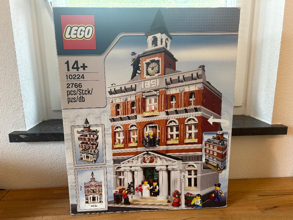Lego Creator Expert Modular 10224 - Town Hall, Kinderen en Baby's, Speelgoed | Duplo en Lego, Lego, Ophalen of Verzenden, Zo goed als nieuw