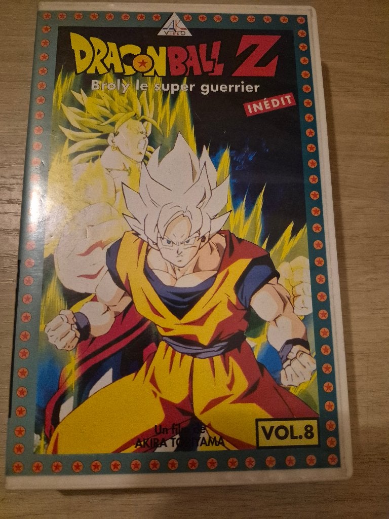 k7 VHS dragon ball Z collection, CD & DVD, Enlèvement ou Envoi, Français, Comme neuf, Film pour enfants
