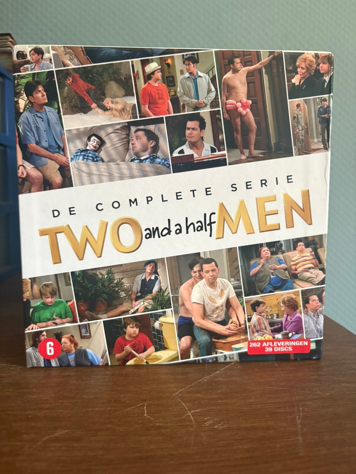 Two and a half men de complete serie, Ophalen of Verzenden, Zo goed als nieuw