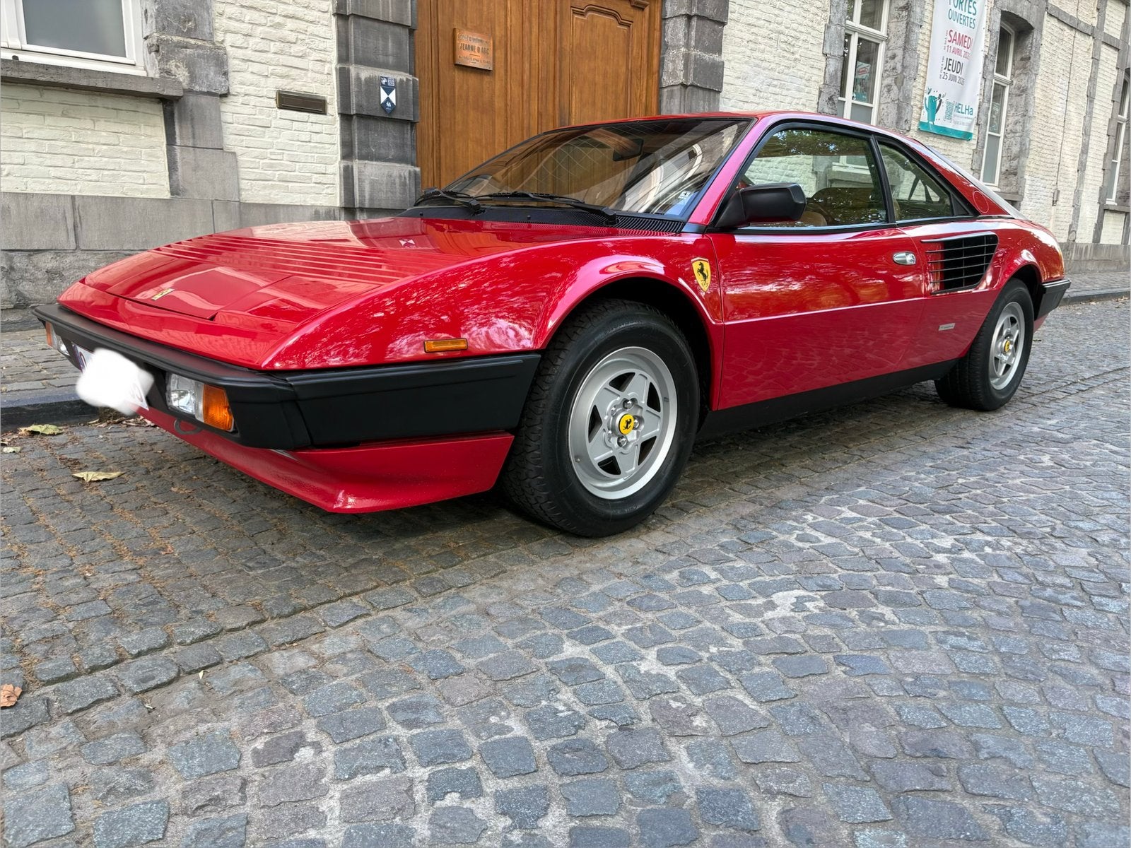 Ferrari mondial 8, Auto's, Ferrari, Particulier, Mondial, Benzine, Coupé, 2 deurs, Handgeschakeld, Rood, Bruin, Leder, Achterwielaandrijving