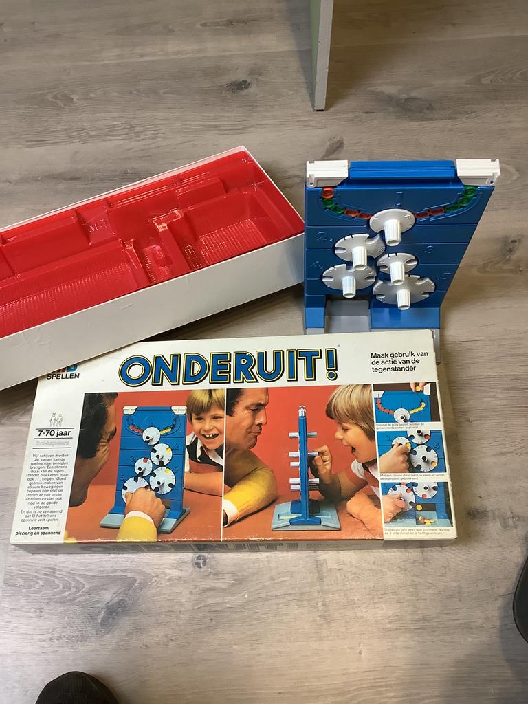 Onderuit van.  MB, Enlèvement, Comme neuf