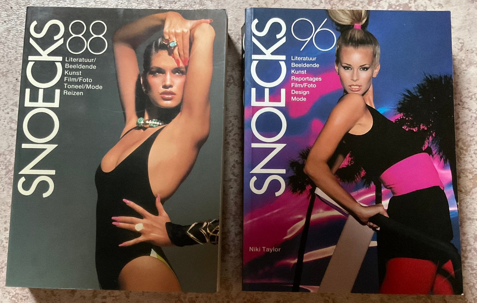 Snoecks jaarboek 1988 en 1996, Ophalen of Verzenden, Zo goed als nieuw