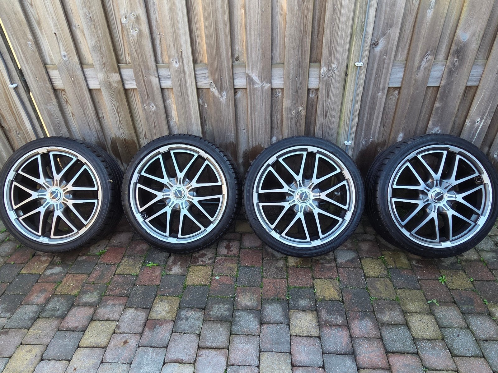 Setje Borbet XA 20 inch en Setje ERST 18 inch 5x108 Ford, Autos : Pièces & Accessoires, Véhicule de tourisme, Pneu(s), Enlèvement