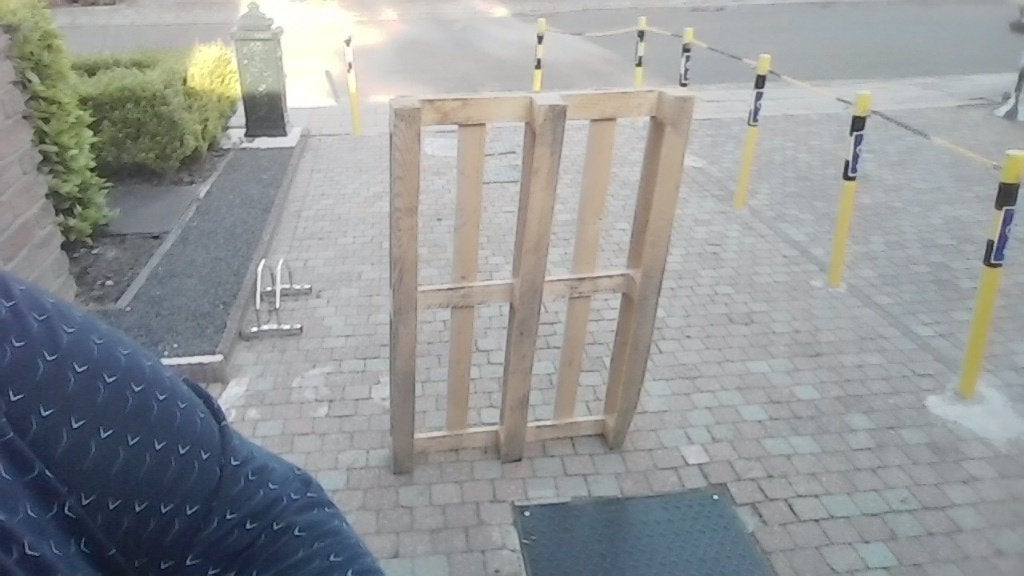 1 houten pallet MOET SNEL WEG, Doe-het-zelf en Bouw, Hout en Planken, Ophalen, Zo goed als nieuw, Pallet