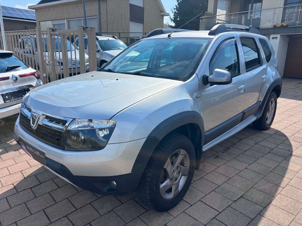 Dacia Duster Diesel Euro 5 06/2013, Autos, Dacia, Cuir, Achat, https://public.car-pass.be/vhr/3fe13638-4ab1-4c78-824c-6fc86abdac33