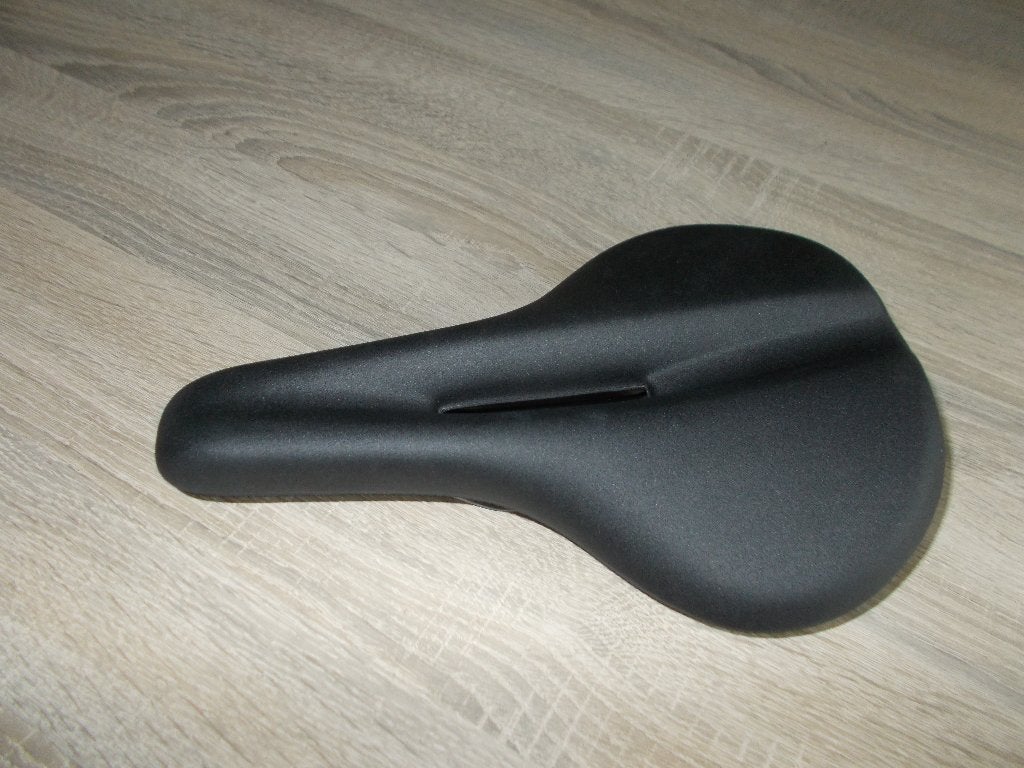 zadel trek, Enlèvement, Neuf, Trek