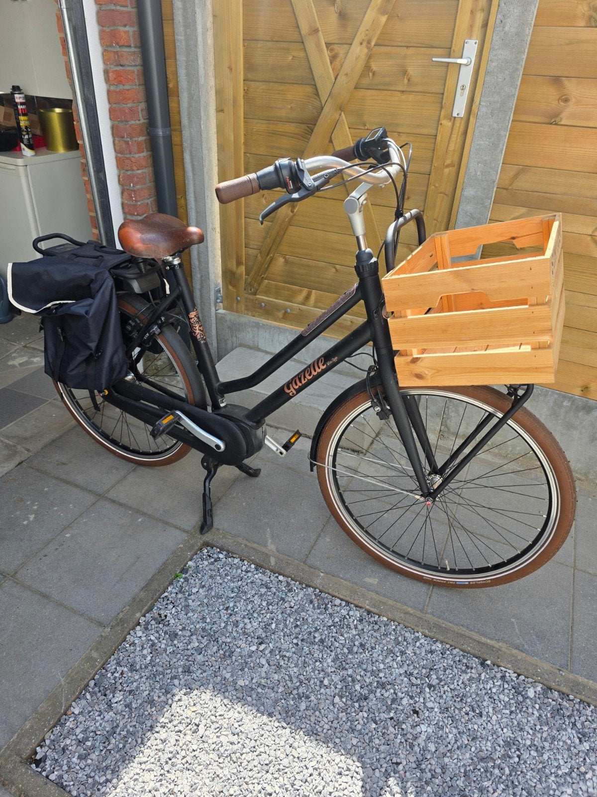 Gazelle Miss Grace C7 avec à peine 1000 km au compteur, Vélos & Vélomoteurs, Enlèvement ou Envoi, 50 km par batterie ou plus, Comme neuf