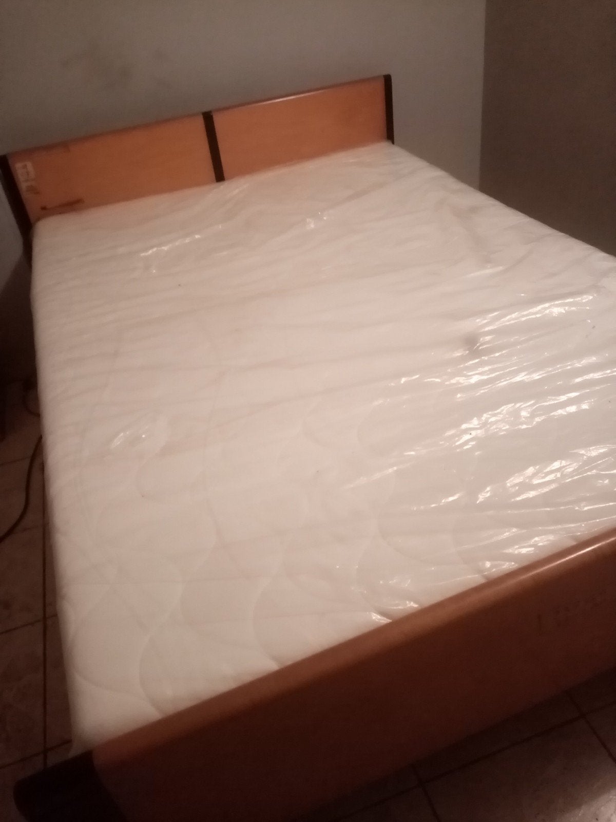 Nieuw groot bed, Ophalen