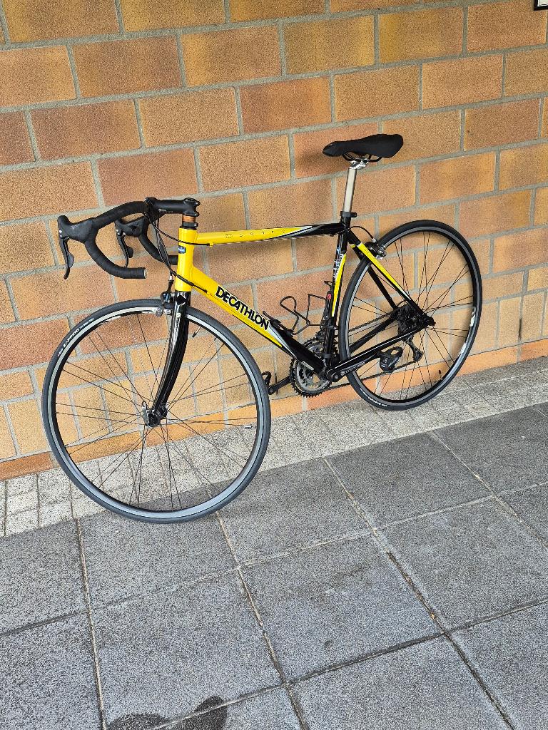 Vélo de course en parfait état, Gebruikt, 26 inch, Velgrem, Meer dan 20 versnellingen