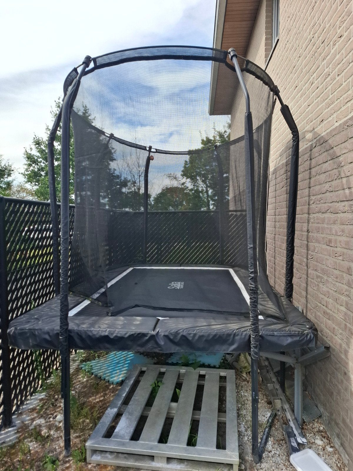 Salta trampoline, Ophalen
