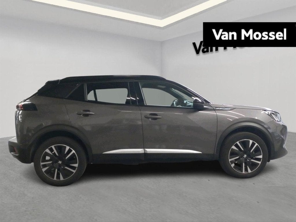 Peugeot 2008 1.2 EAT8 GT NAVI/CAMERA/ZETELVERW/CRUISE/ALU/AL, Stof, 5 zetels, 5 deurs, 3 cilinders