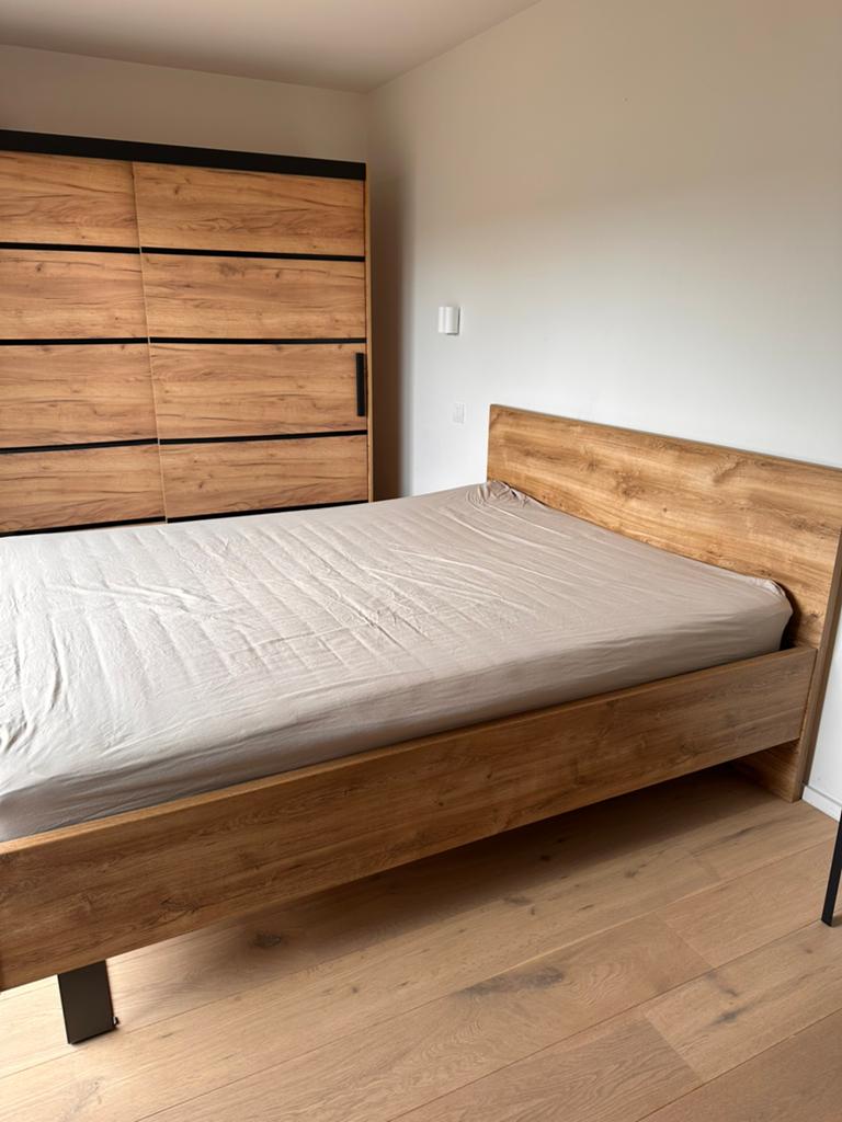 Bed van 160x200  - Laminaat Licht Eik - Beter Bed, Ophalen, Bruin, Tweepersoons, Zo goed als nieuw