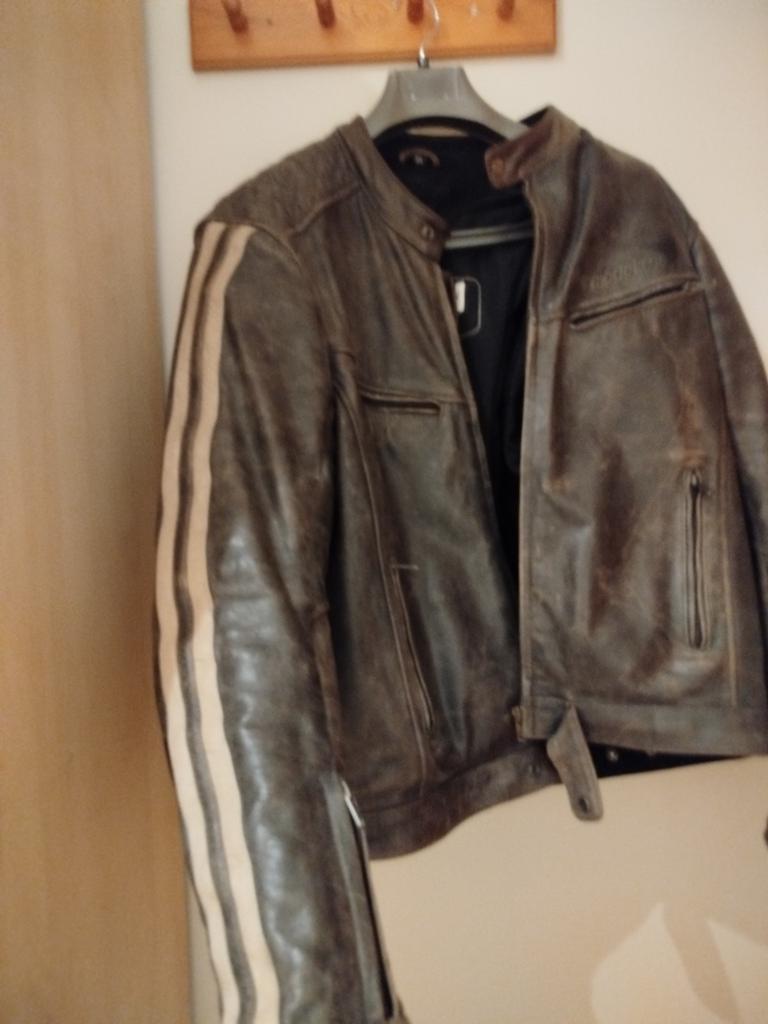 Veste cuir modeka, Motos, Seconde main, Manteau | cuir, Enlèvement, MODEKA