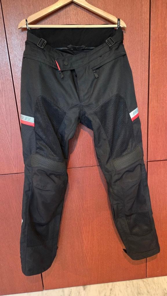 Rev'it Tornado 3 broek motorbroek maat L heren (zwart), Motoren, Heren, Ophalen of Verzenden, Broek | textiel, REV’IT!