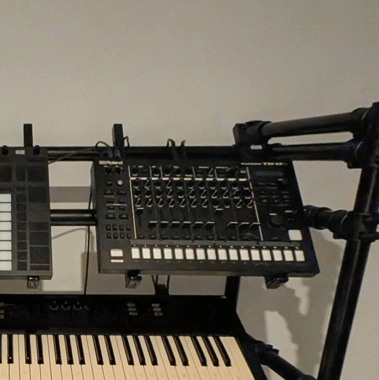 Roland TR-8s, Roland, Roland, Comme neuf, Roland