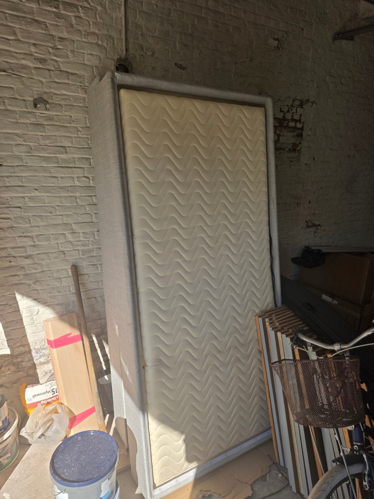 2 boxspring + matras (1j gebruikt)., 100 cm, 210 cm, Enlèvement, Utilisé