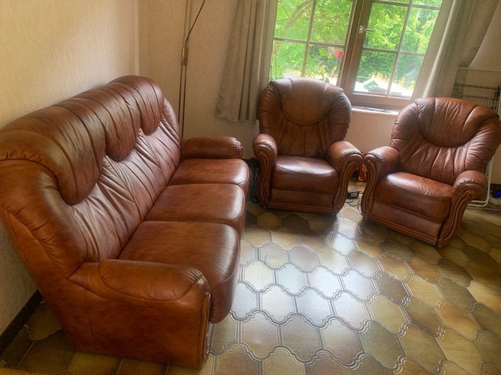 Salon cuir 3+1+1 très bon état, Maison & Meubles, Canapés | Salons, Utilisé, Banc droit, Quatre personnes ou plus, 150 à 200 cm