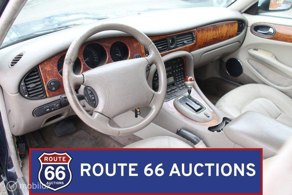 Jaguar XJ8 3.2 Executive | 1997 | Route 66 Auctions, Achat, Entreprise, Boîte manuelle, Autre carrosserie
